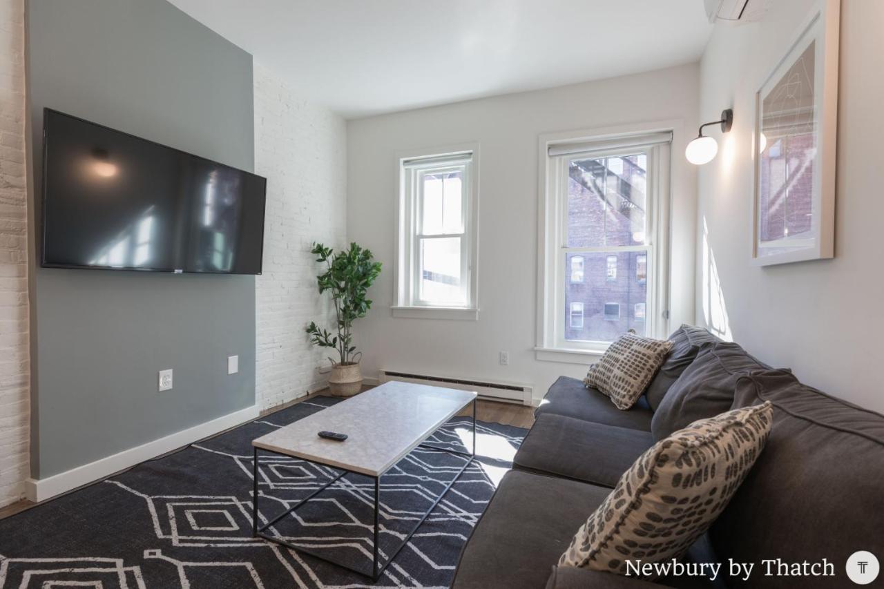 304 Newbury Street By Thatch Boston Bagian luar foto
