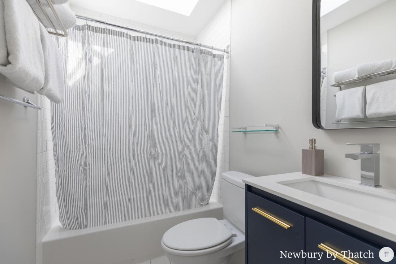 304 Newbury Street By Thatch Boston Bagian luar foto