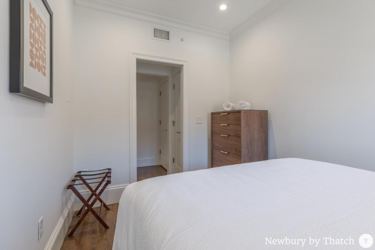 304 Newbury Street By Thatch Boston Bagian luar foto