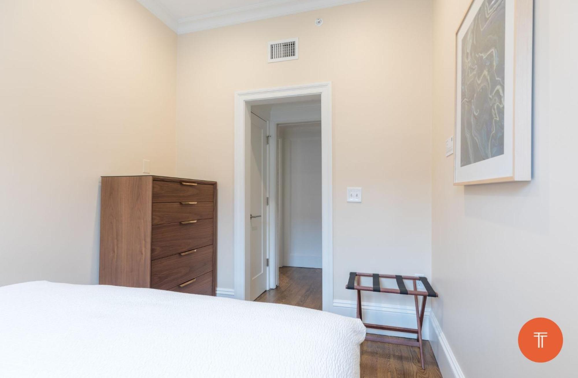 304 Newbury Street By Thatch Boston Bagian luar foto