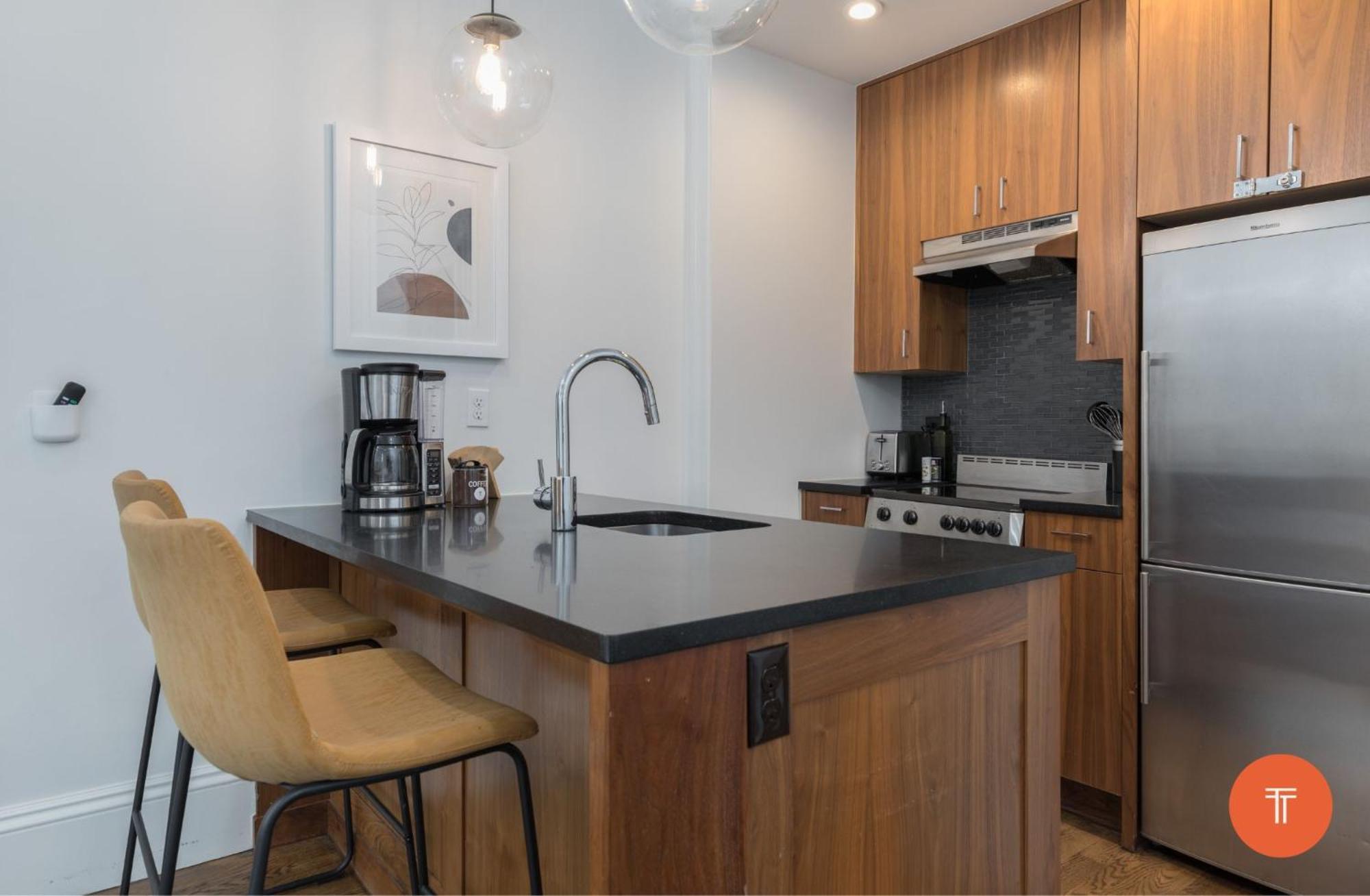 304 Newbury Street By Thatch Boston Bagian luar foto